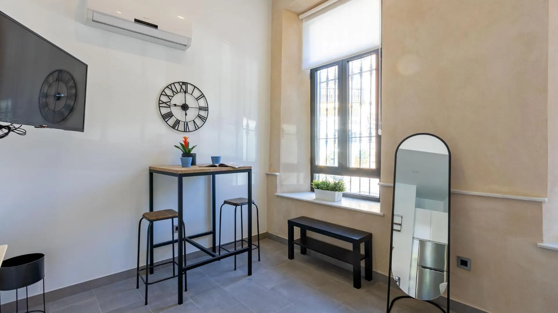 Apartamento Nine O Clock San Agustin Sevilla